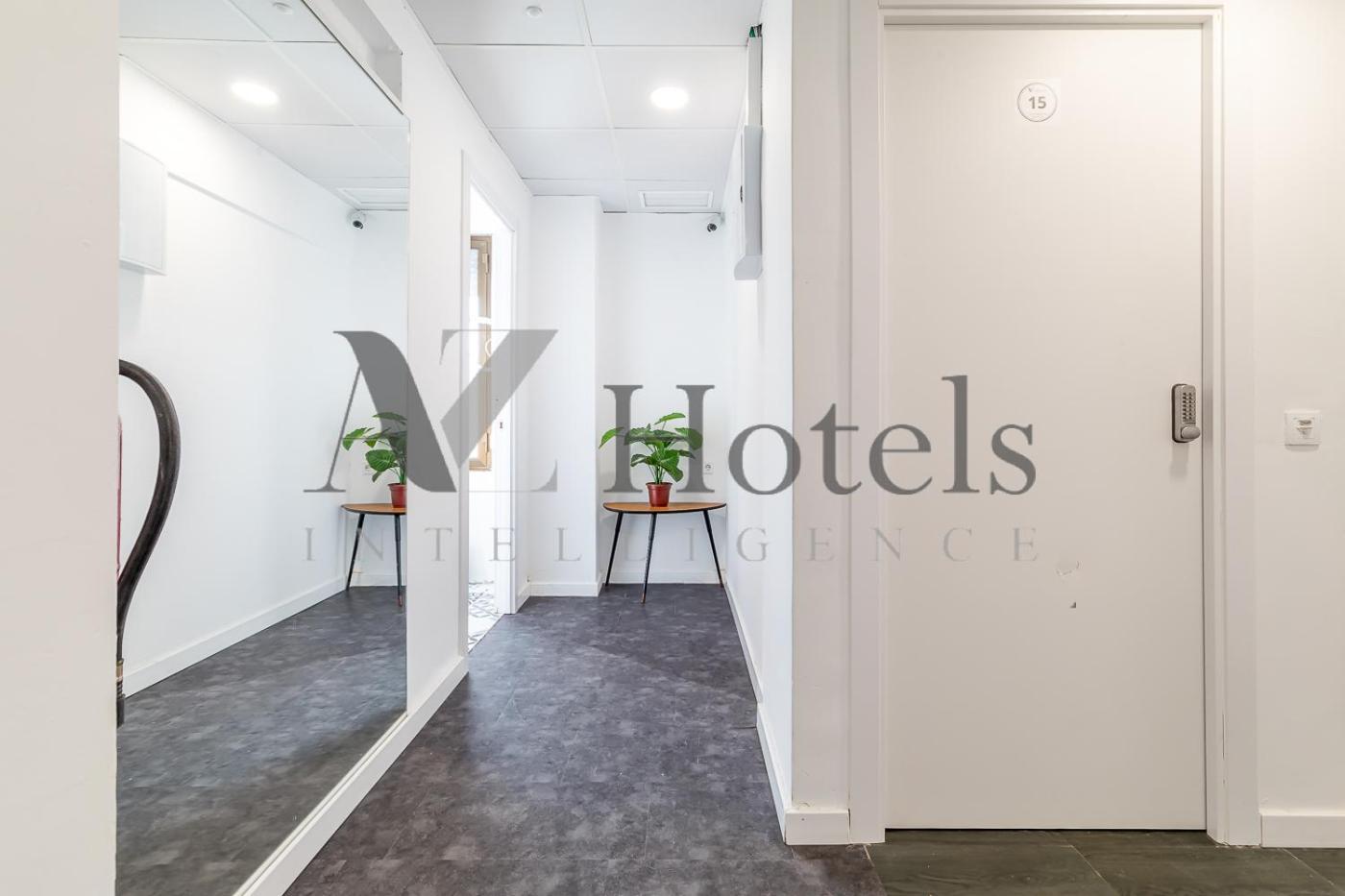 Ayz Ulises - Auto Check-In Property Madrid Exterior photo