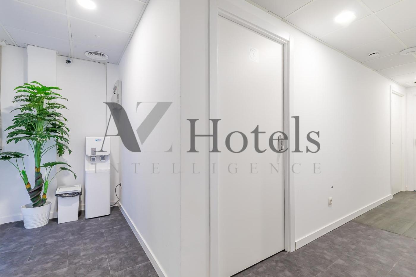Ayz Ulises - Auto Check-In Property Madrid Exterior photo