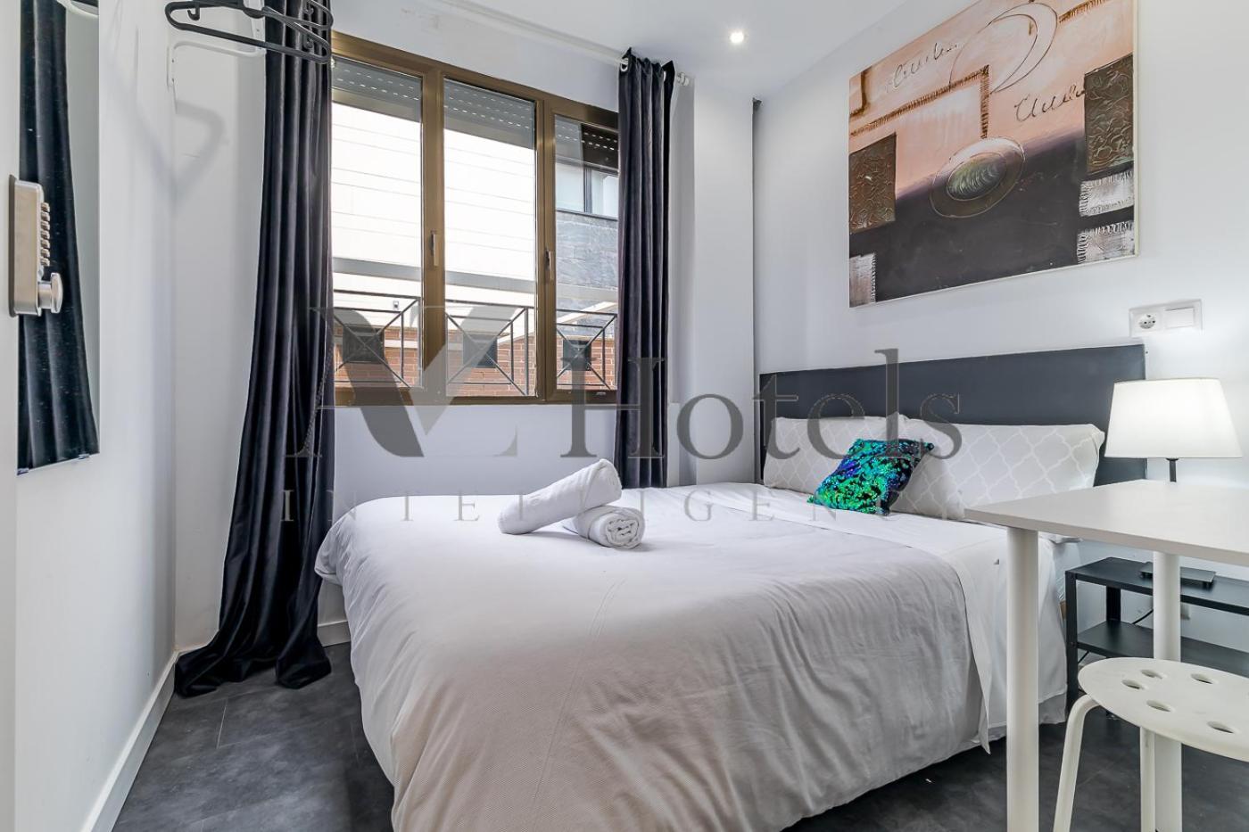 Ayz Ulises - Auto Check-In Property Madrid Exterior photo