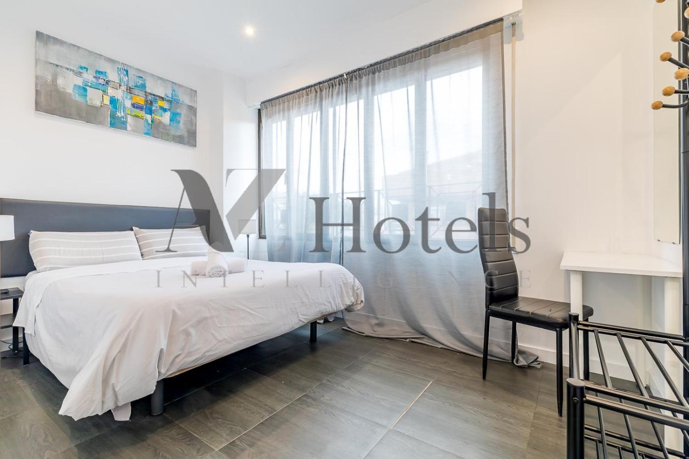 Ayz Ulises - Auto Check-In Property Madrid Exterior photo
