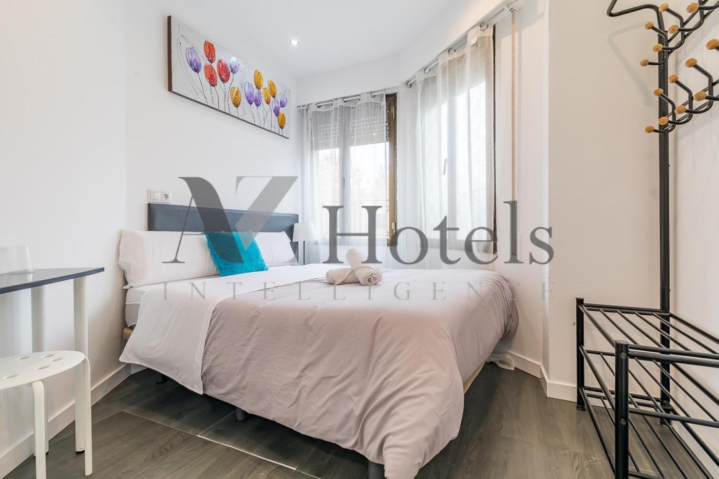 Ayz Ulises - Auto Check-In Property Madrid Exterior photo