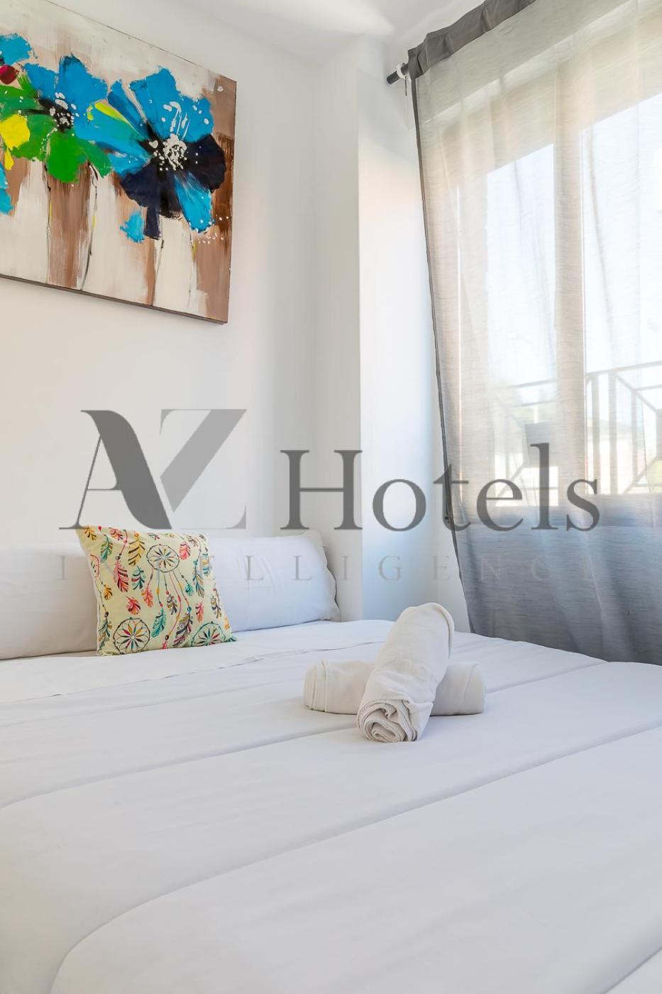 Ayz Ulises - Auto Check-In Property Madrid Exterior photo