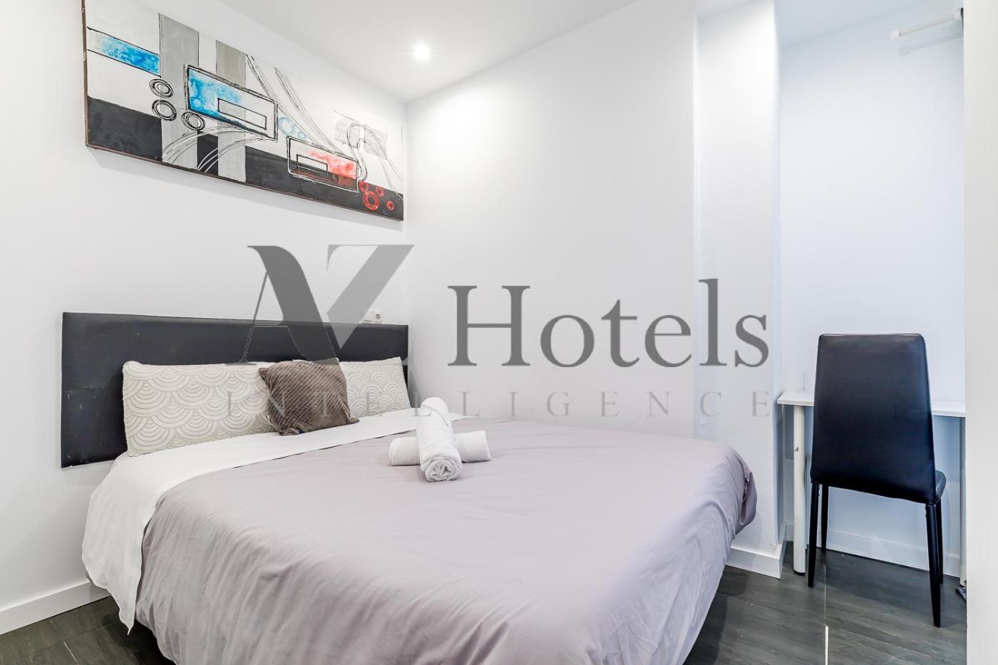 Ayz Ulises - Auto Check-In Property Madrid Exterior photo