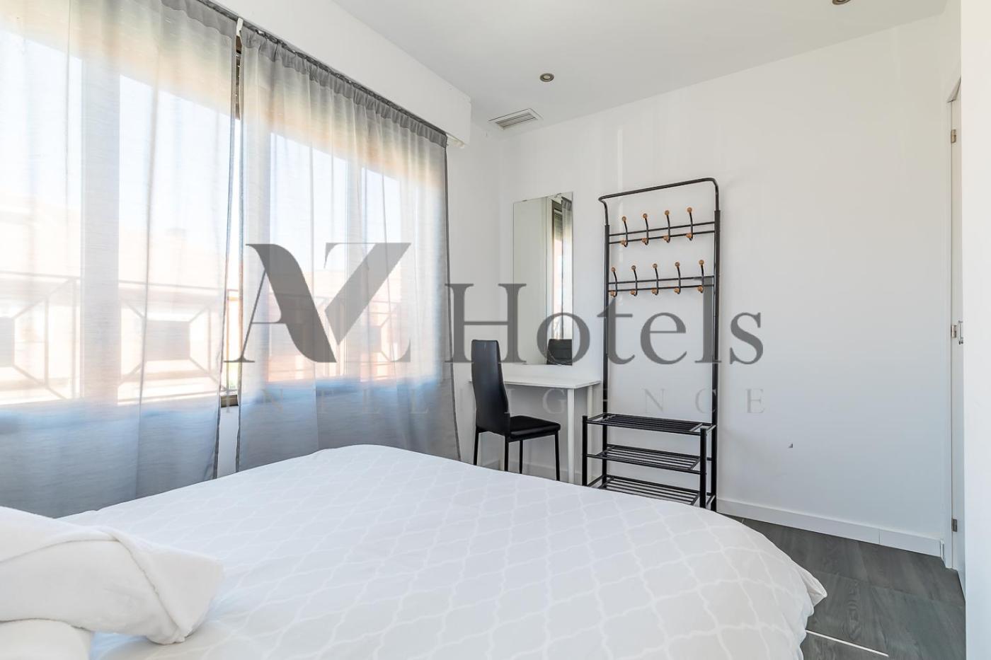 Ayz Ulises - Auto Check-In Property Madrid Exterior photo